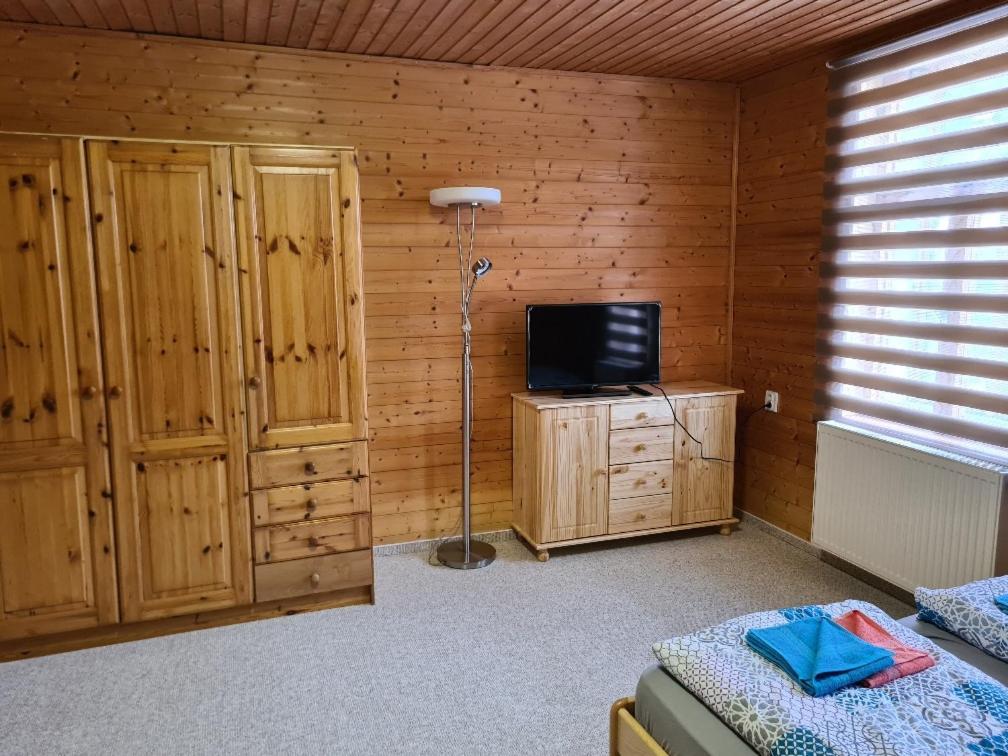 Horsky Penzion U Splavu Josefův Důl Buitenkant foto
