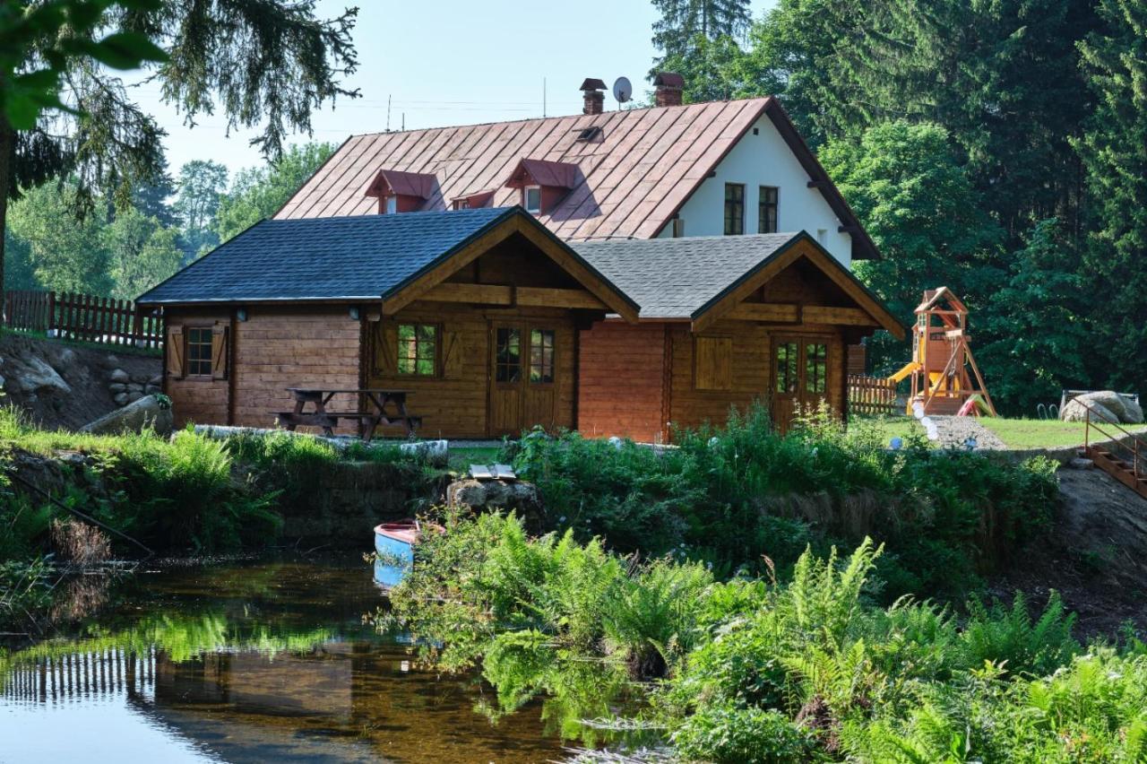 Horsky Penzion U Splavu Josefův Důl Buitenkant foto